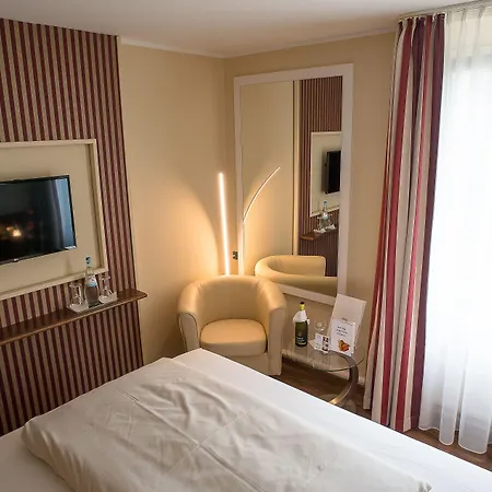 Primula Hotell 3*